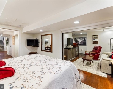 43 Hawthorne Road N - Photo Thumbnail 8