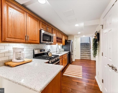 43 Hawthorne Road N - Photo Thumbnail 13