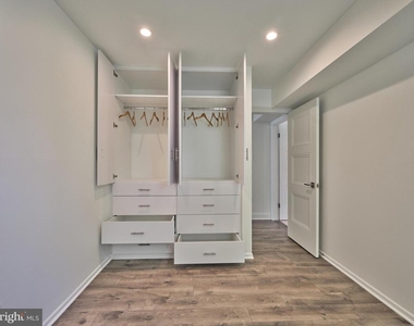 51 Meadow Lane - Photo Thumbnail 27
