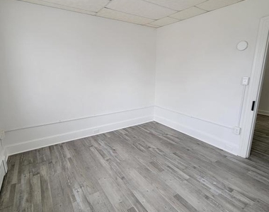 1801 S Main Street - Photo Thumbnail 13