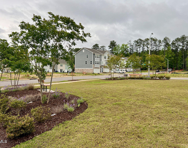 6905 Outfall Point Lane - Photo Thumbnail 38