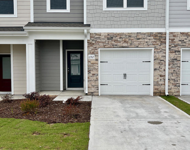 6905 Outfall Point Lane - Photo Thumbnail 2