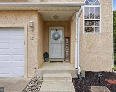 12 Timbercrest Drive - Photo Thumbnail 2