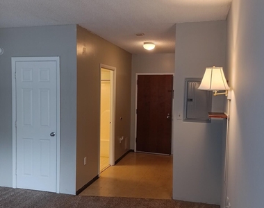 4700 Westgrove Street - Photo Thumbnail 3