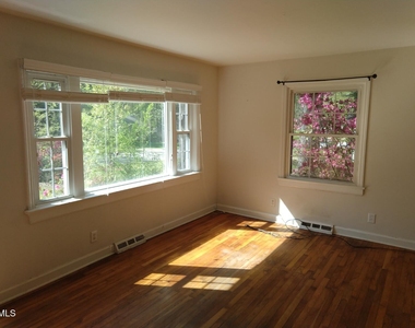 229 Urban Drive - Photo Thumbnail 2