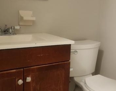 4 Harrington Lane - Photo Thumbnail 7