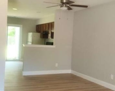 4 Harrington Lane - Photo Thumbnail 2