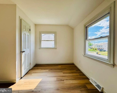 7420 Wyndam Road - Photo Thumbnail 14