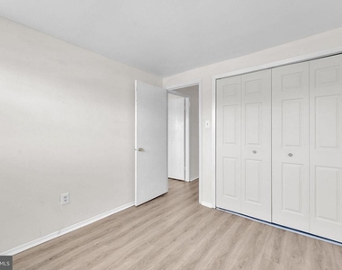 40 Rittenhouse Drive - Photo Thumbnail 19