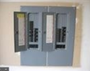 10824 Anderson Drive - Photo Thumbnail 24