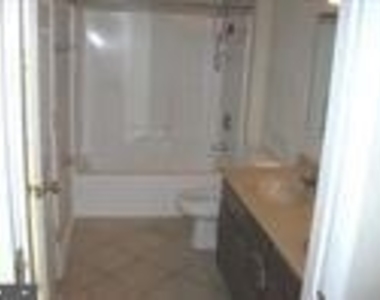 10824 Anderson Drive - Photo Thumbnail 14