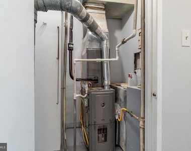 10239 Prince Place - Photo Thumbnail 19