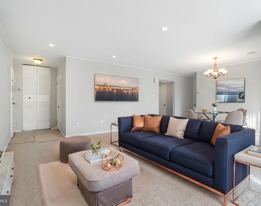 10239 Prince Place - Photo Thumbnail 3