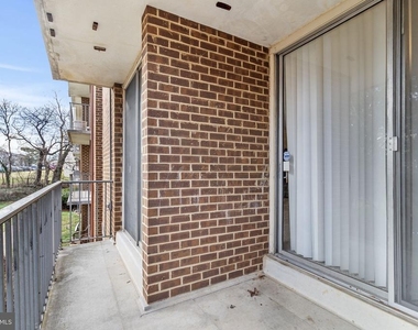 10239 Prince Place - Photo Thumbnail 11
