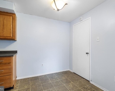 10239 Prince Place - Photo Thumbnail 18