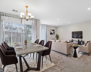 10239 Prince Place - Photo Thumbnail 8