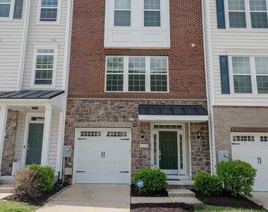 5004 Forest Pines Drive - Photo Thumbnail 2