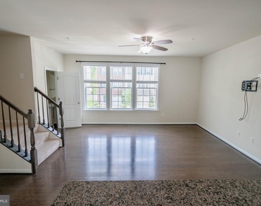 5004 Forest Pines Drive - Photo Thumbnail 8
