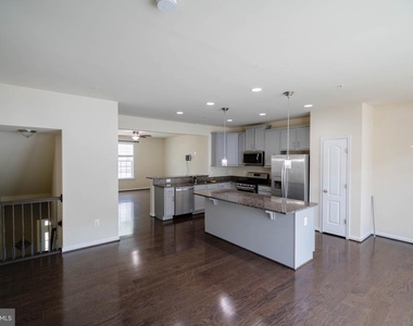 5004 Forest Pines Drive - Photo Thumbnail 6