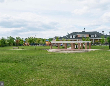 5004 Forest Pines Drive - Photo Thumbnail 57