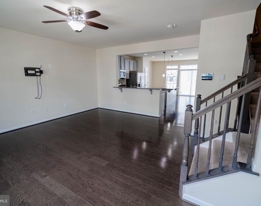 5004 Forest Pines Drive - Photo Thumbnail 9