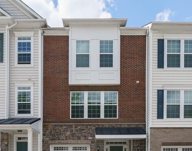 5004 Forest Pines Drive - Photo Thumbnail 1