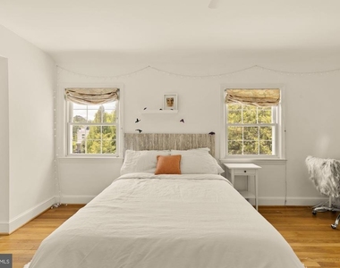 7208 Delfield Street - Photo Thumbnail 27