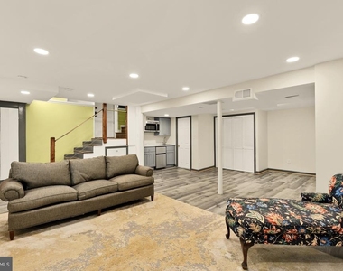 7208 Delfield Street - Photo Thumbnail 37