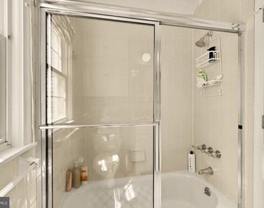7208 Delfield Street - Photo Thumbnail 30