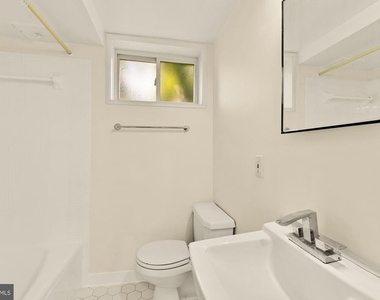 7208 Delfield Street - Photo Thumbnail 41