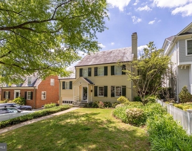 7208 Delfield Street - Photo Thumbnail 1