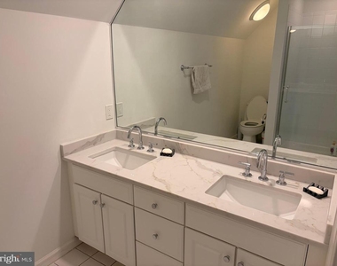 153 Quincy Street - Photo Thumbnail 60