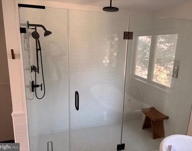 153 Quincy Street - Photo Thumbnail 24