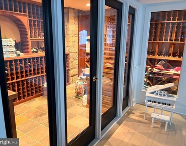 153 Quincy Street - Photo Thumbnail 64