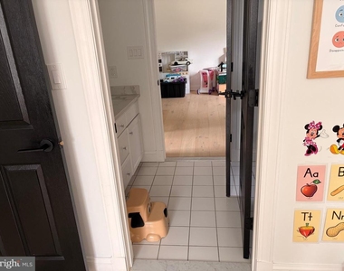 153 Quincy Street - Photo Thumbnail 38