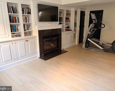 153 Quincy Street - Photo Thumbnail 77