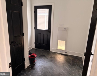 153 Quincy Street - Photo Thumbnail 17