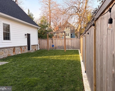 153 Quincy Street - Photo Thumbnail 79