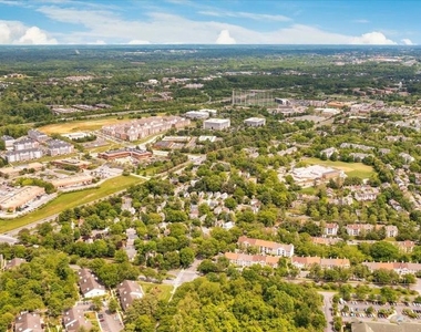 12121 Amber Ridge Circle - Photo Thumbnail 45
