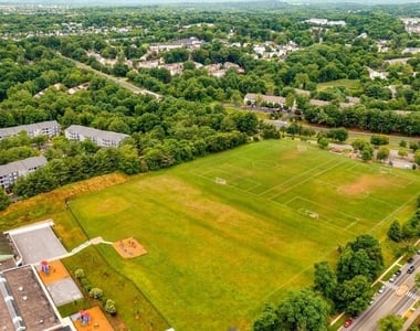 12121 Amber Ridge Circle - Photo Thumbnail 28