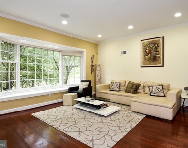 5153 Westbard Avenue - Photo Thumbnail 10