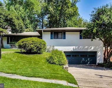 5903 Osceola Road - Photo Thumbnail 1