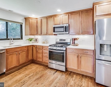 5903 Osceola Road - Photo Thumbnail 10