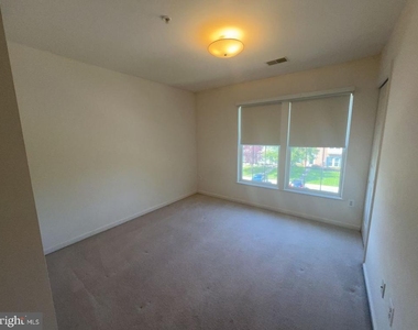 3903 Manheim Place - Photo Thumbnail 14