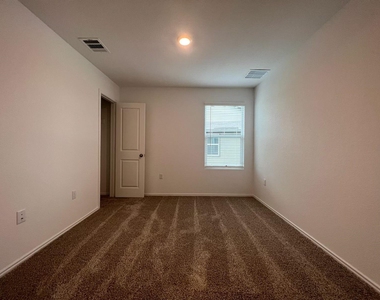7224 Spotted Leaf Way - Photo Thumbnail 22