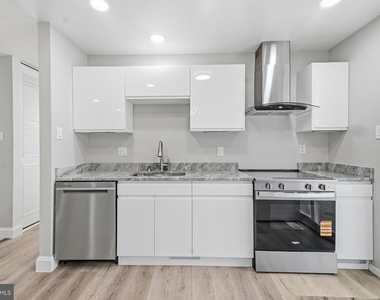 6301 Linus Drive - Photo Thumbnail 16