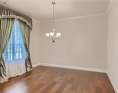 3822 Remington Rd - Photo Thumbnail 6