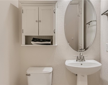 3822 Remington Rd - Photo Thumbnail 14