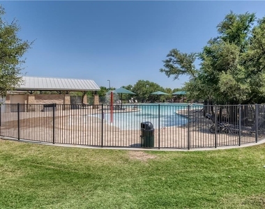 3822 Remington Rd - Photo Thumbnail 26