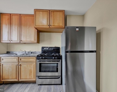 2528 Mcculloh Street - Photo Thumbnail 12